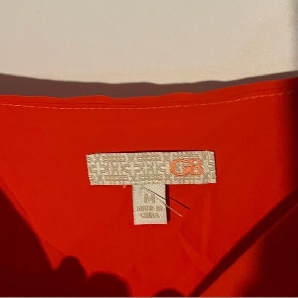 Women's Gianni Bini BG Red Off the Shoulder Top - Picture 4 of 7